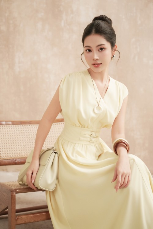 Sixdo Light Yellow Woven Flared Dress